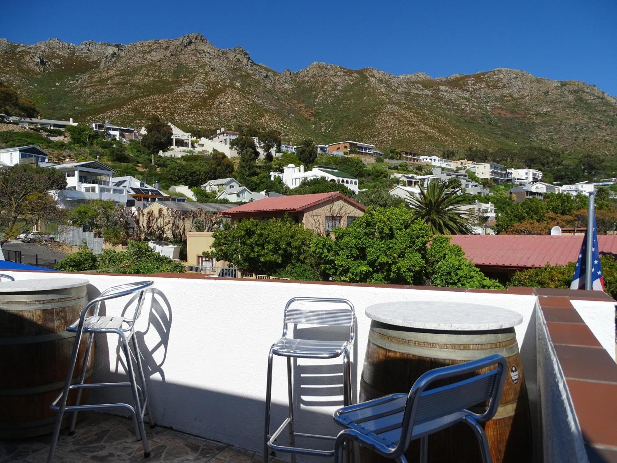 Big Skies Guesthouse Gordonʼs Bay Εξωτερικό φωτογραφία